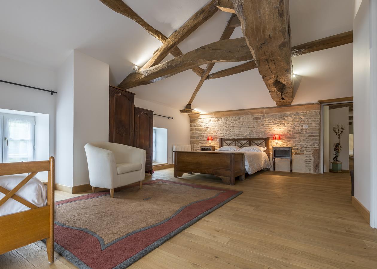 Bed and breakfast Le Logis D'Azé Extérieur photo